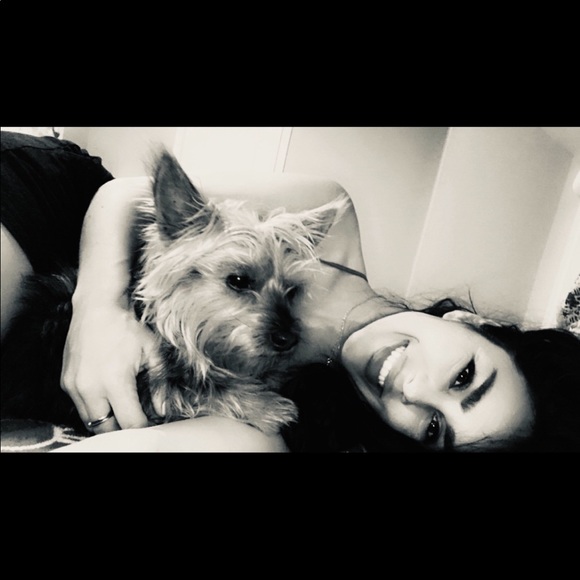 โI look spooky but, Iโm really nice.โ ๐ป๐ค - Picture 2 of 3